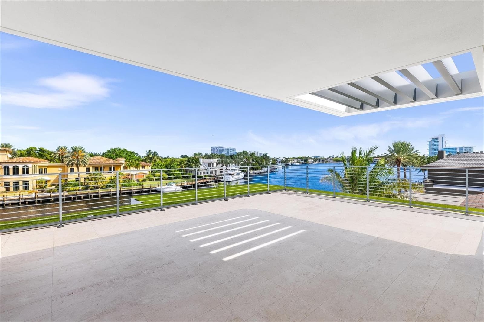 68 Isla Bahia Dr