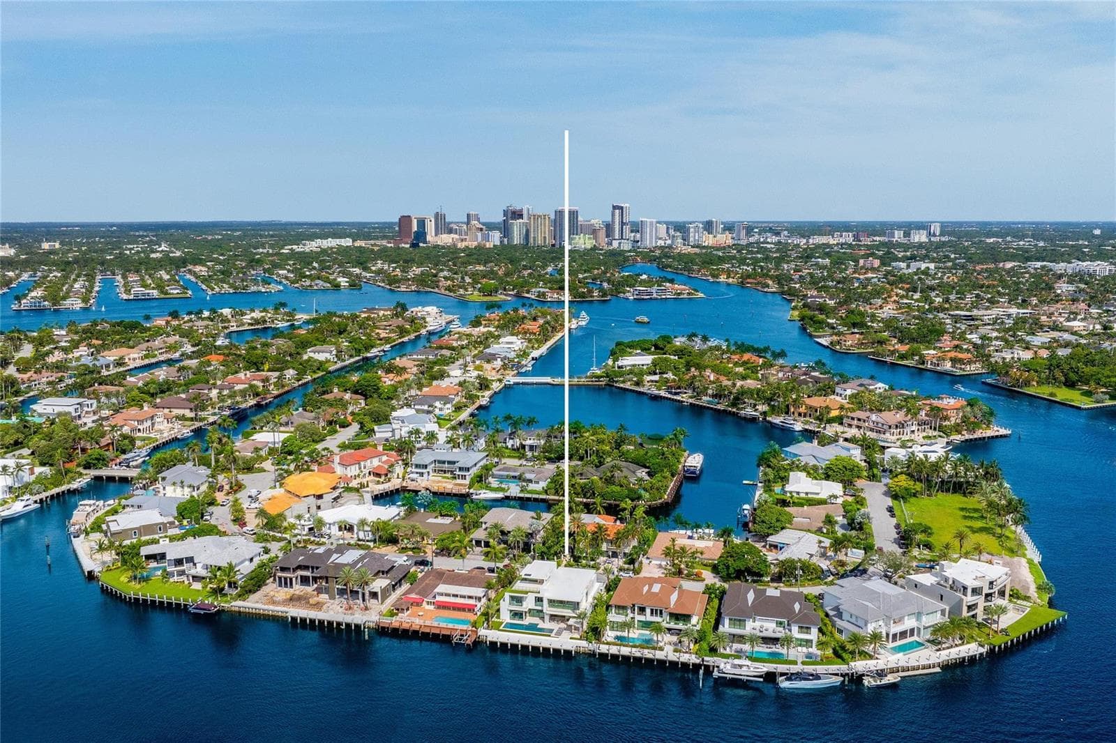68 Isla Bahia Dr