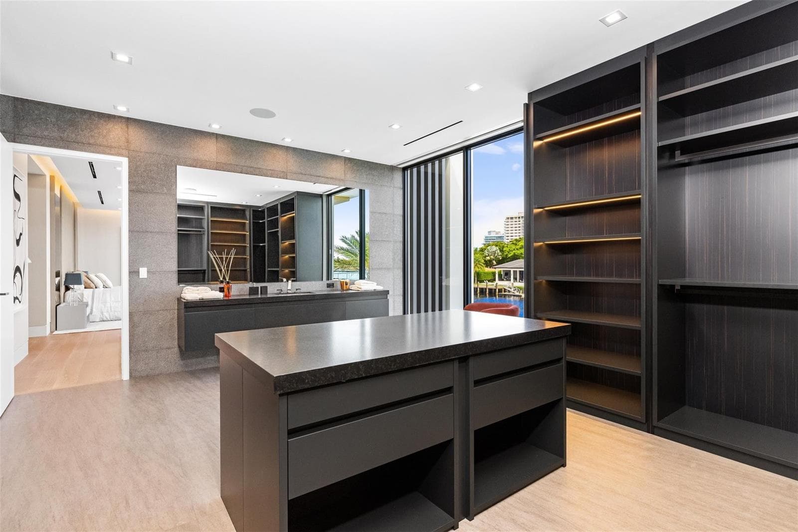 68 Isla Bahia Dr