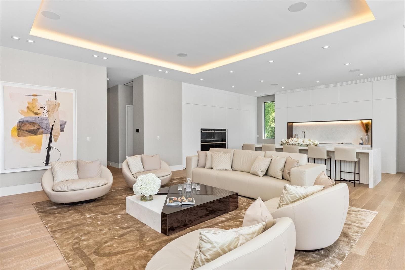 68 Isla Bahia Dr