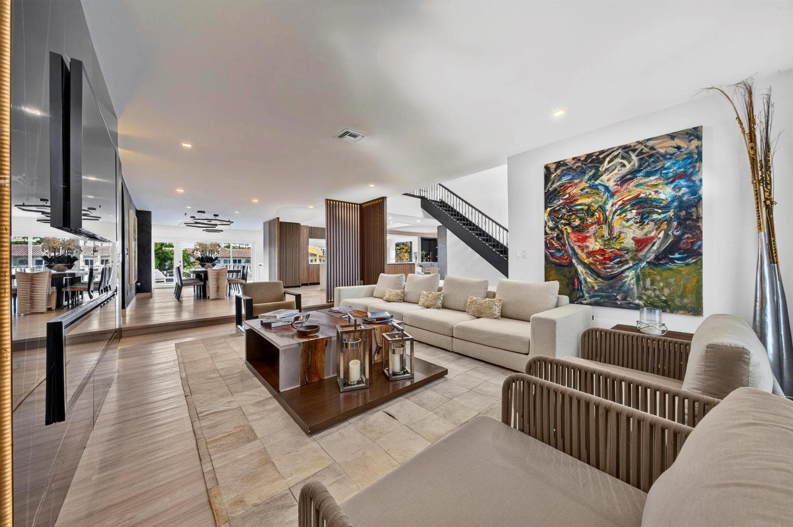 11 Castle Harbor Is