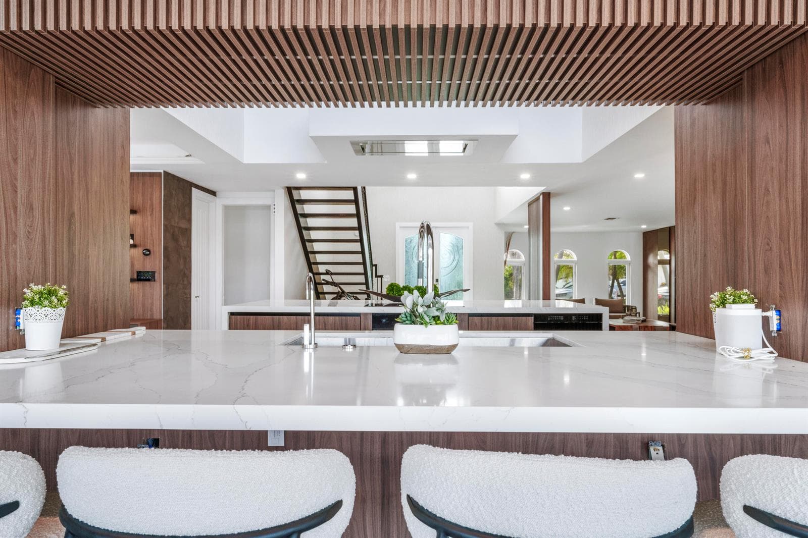 11 Castle Harbor Is