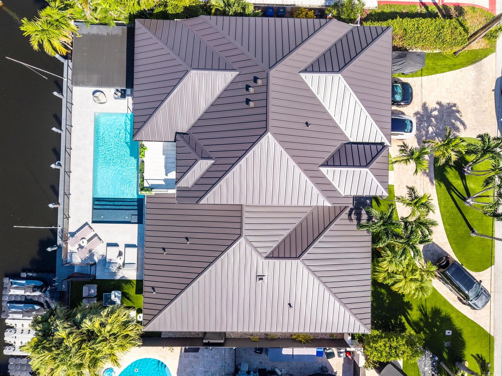 11 Castle Harbor Is