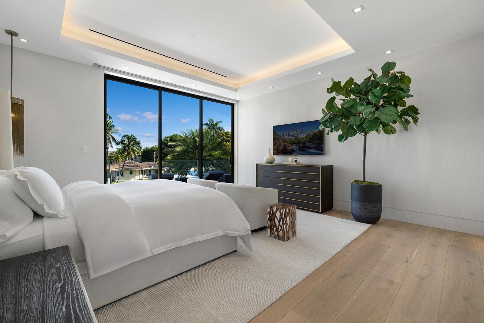 2423 Castilla Isle