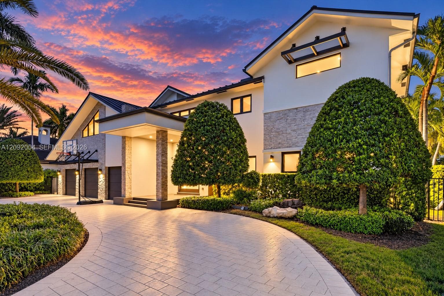 33 Pelican Dr