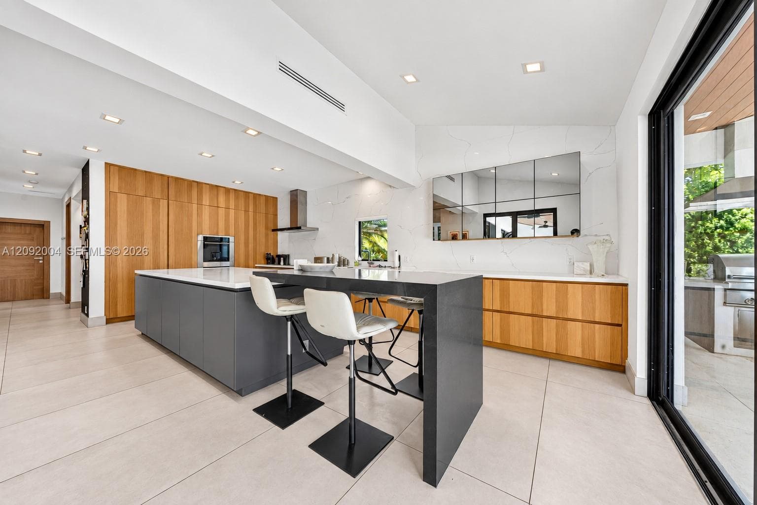 33 Pelican Dr