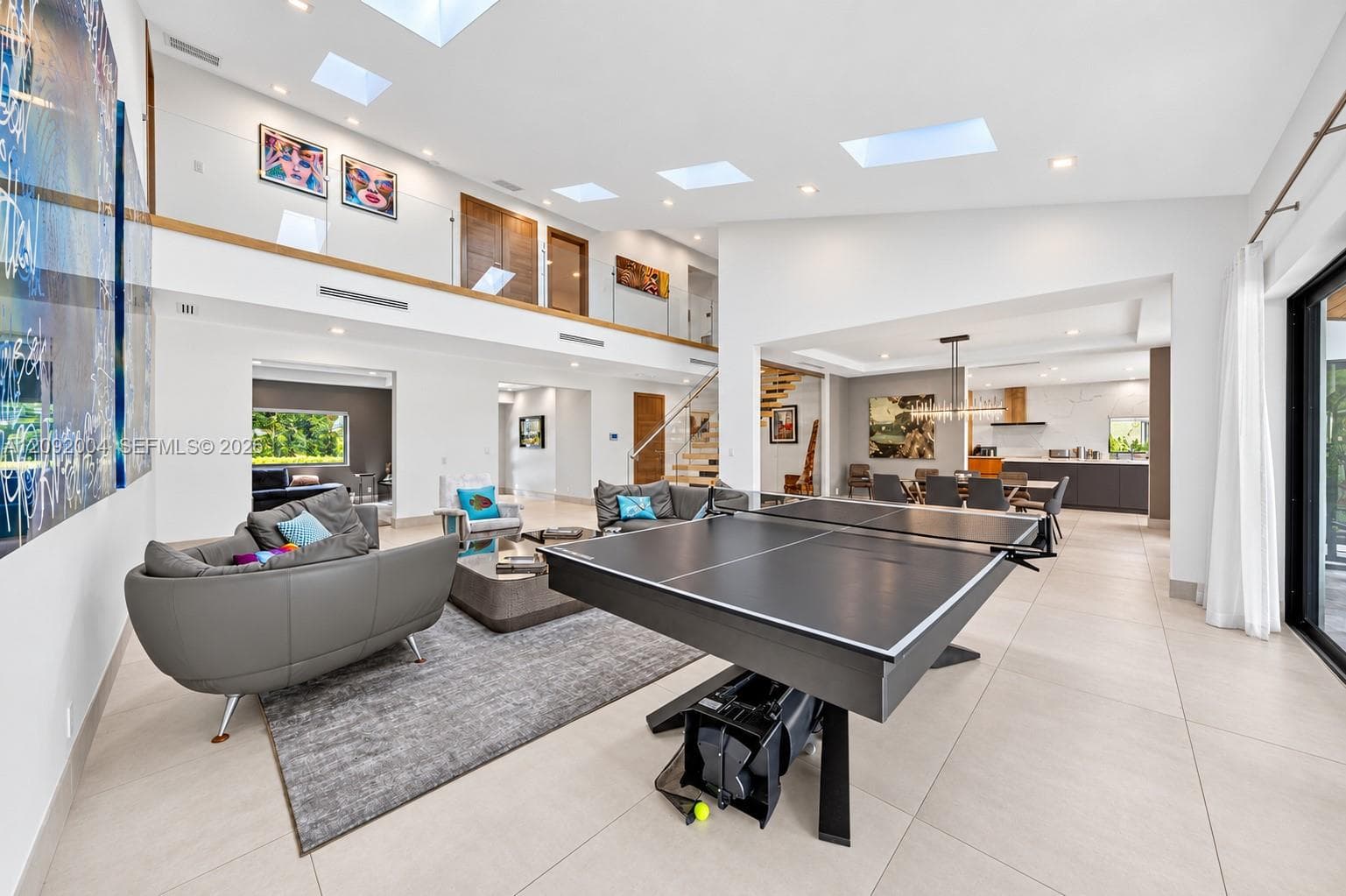 33 Pelican Dr