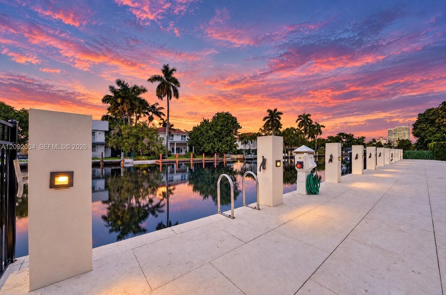 33 Pelican Dr