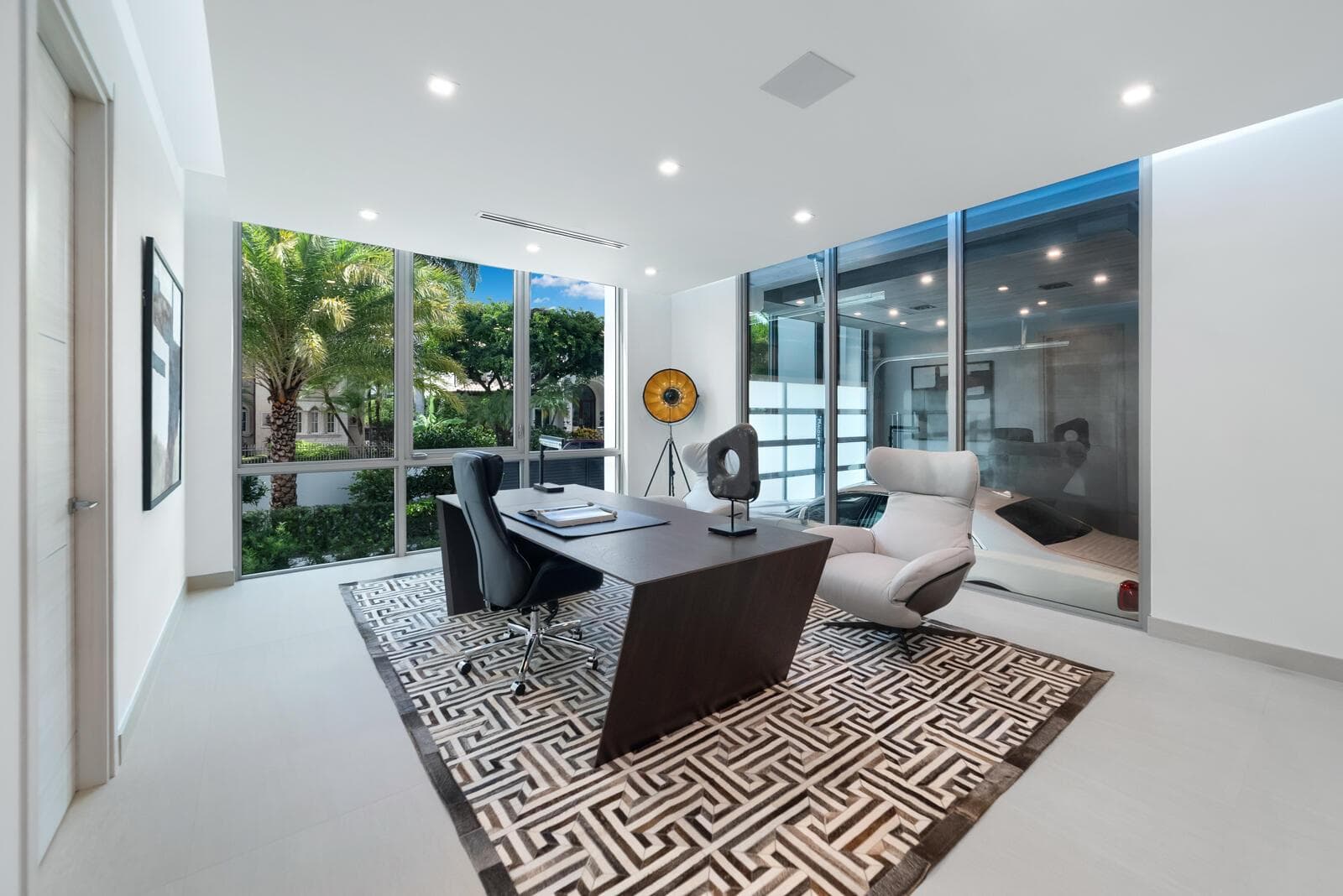 414 Royal Plaza Dr