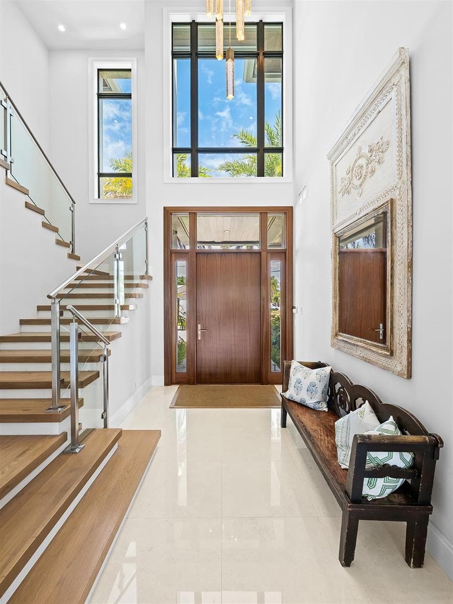 301 Seven Isles Dr