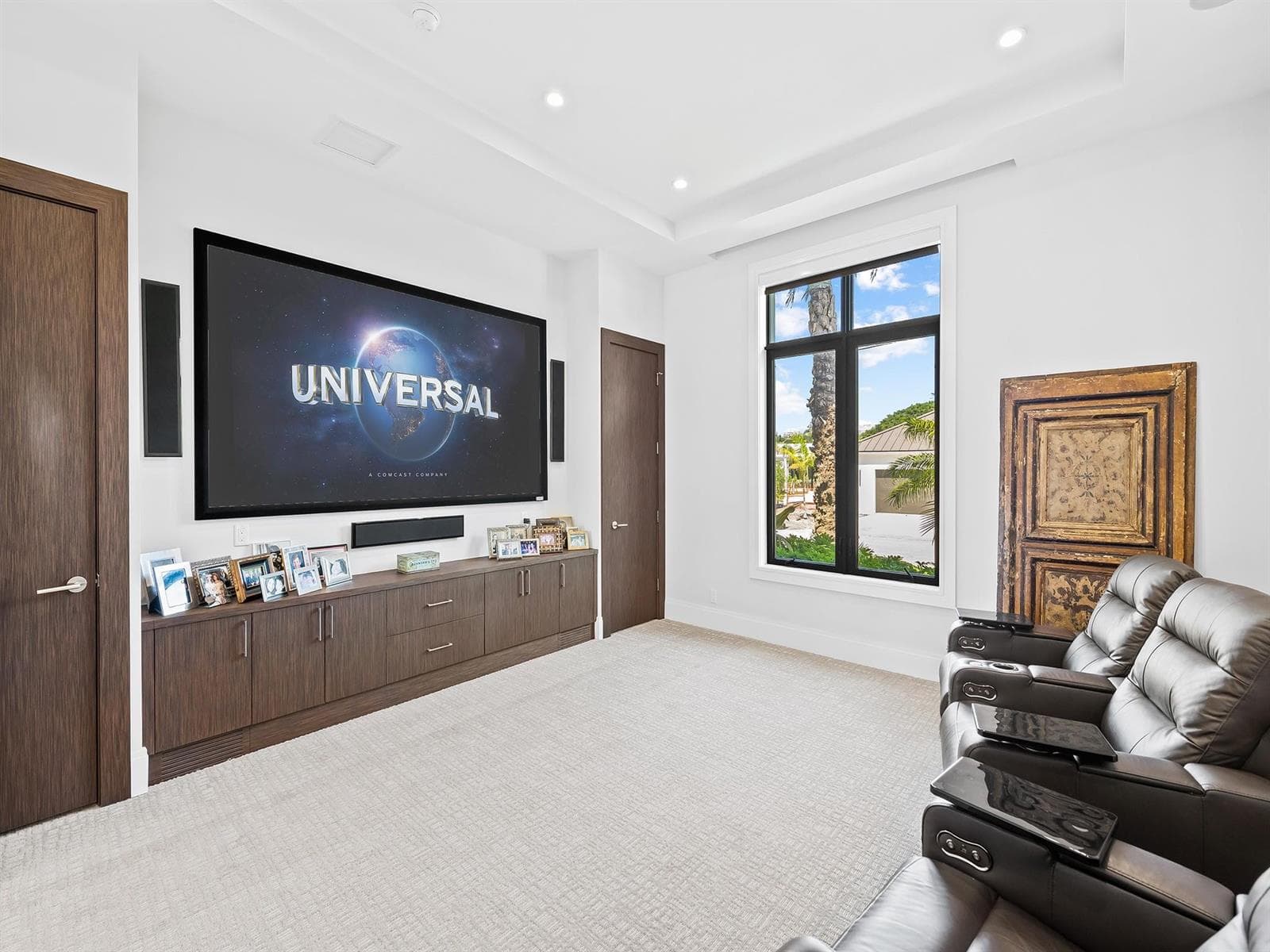 301 Seven Isles Dr