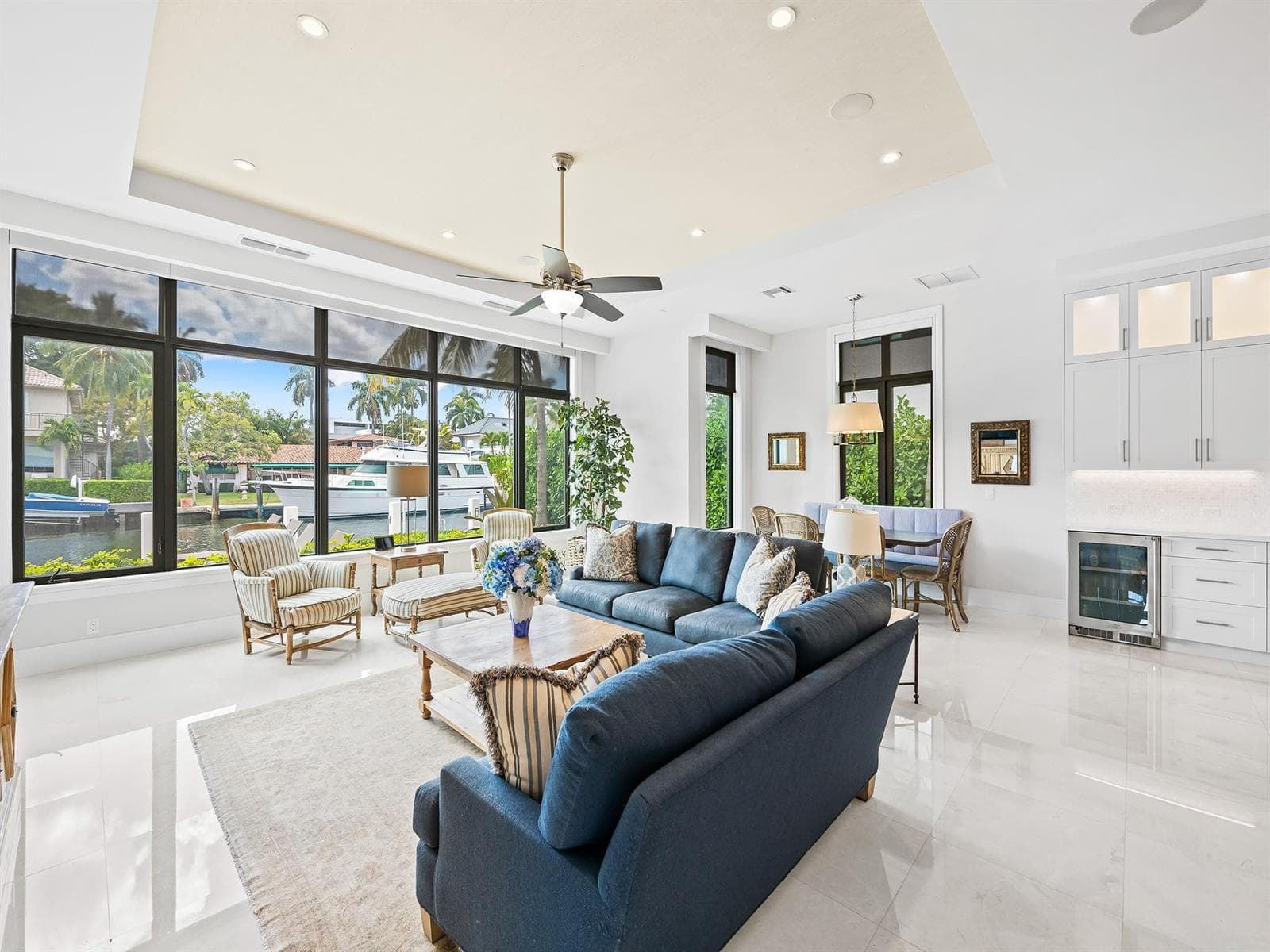 301 Seven Isles Dr