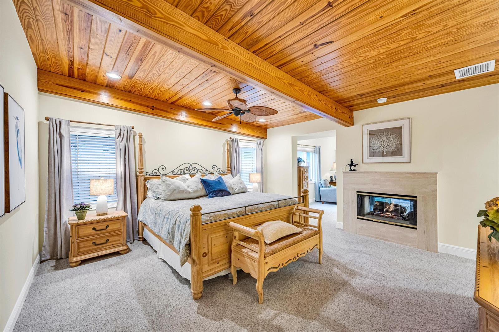 2507 Barcelona Dr