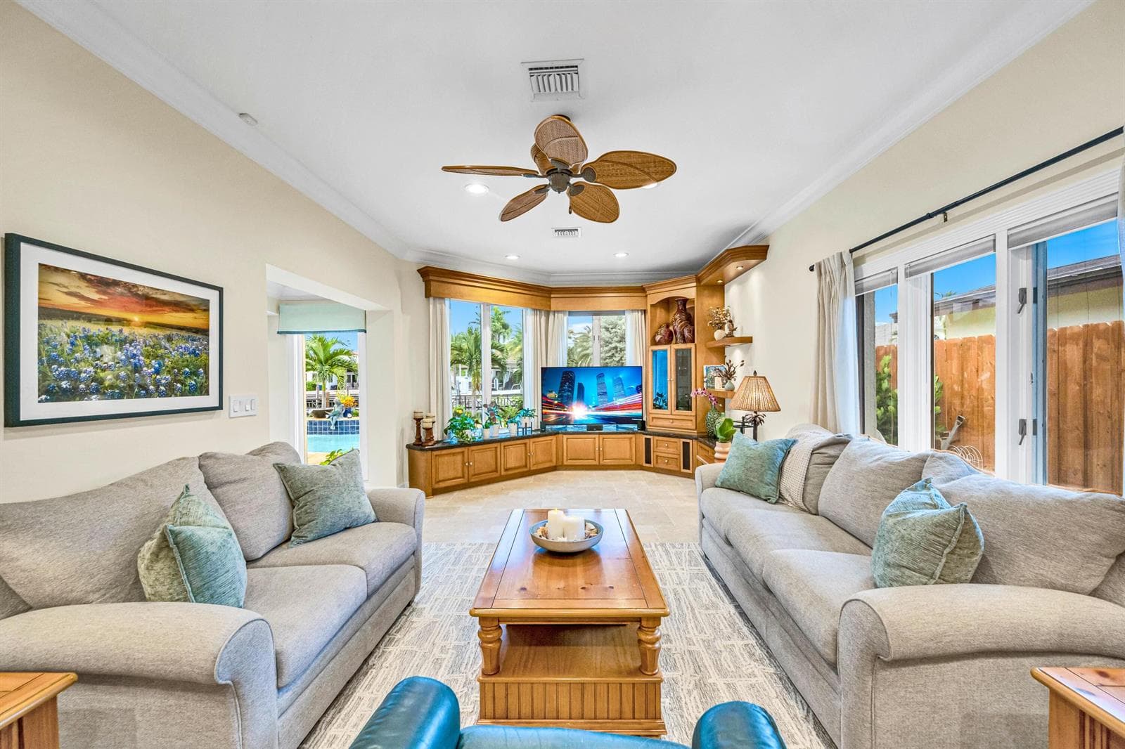 2507 Barcelona Dr