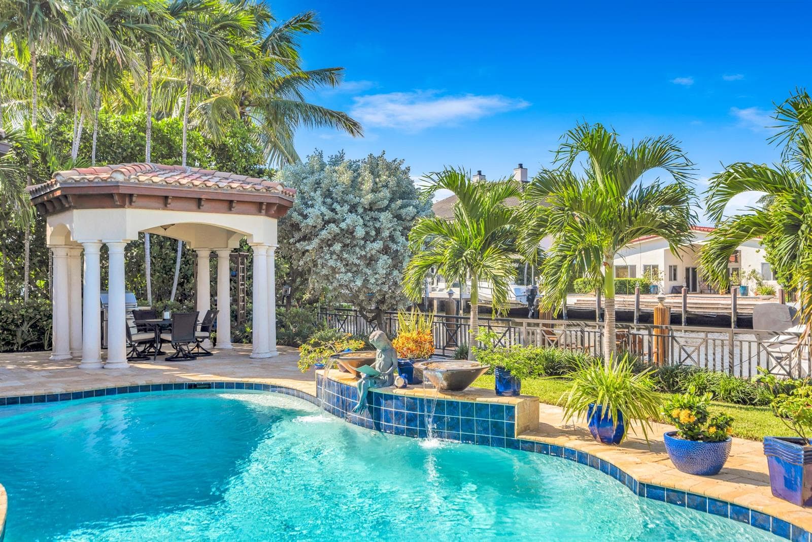 2507 Barcelona Dr