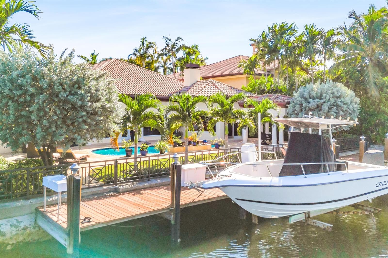2507 Barcelona Dr