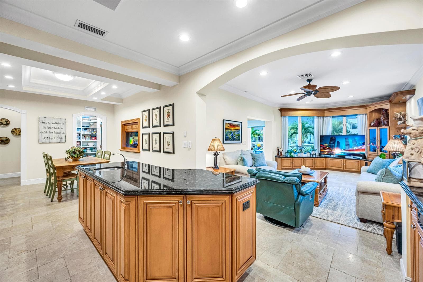 2507 Barcelona Dr