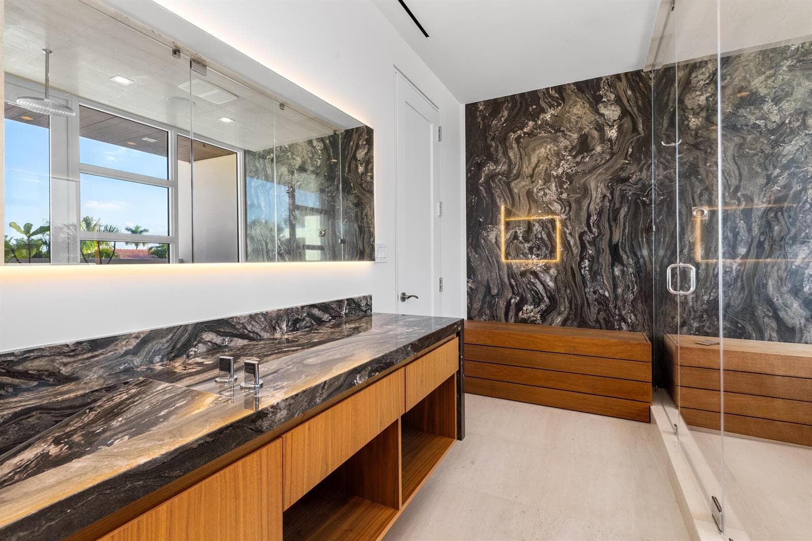 10 Pelican Dr