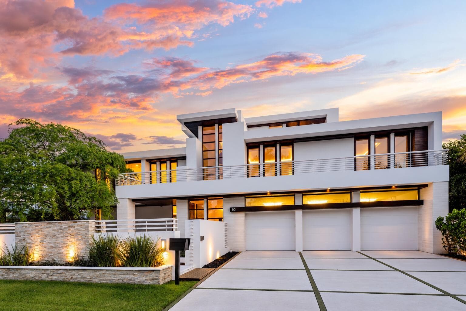 10 Pelican Dr