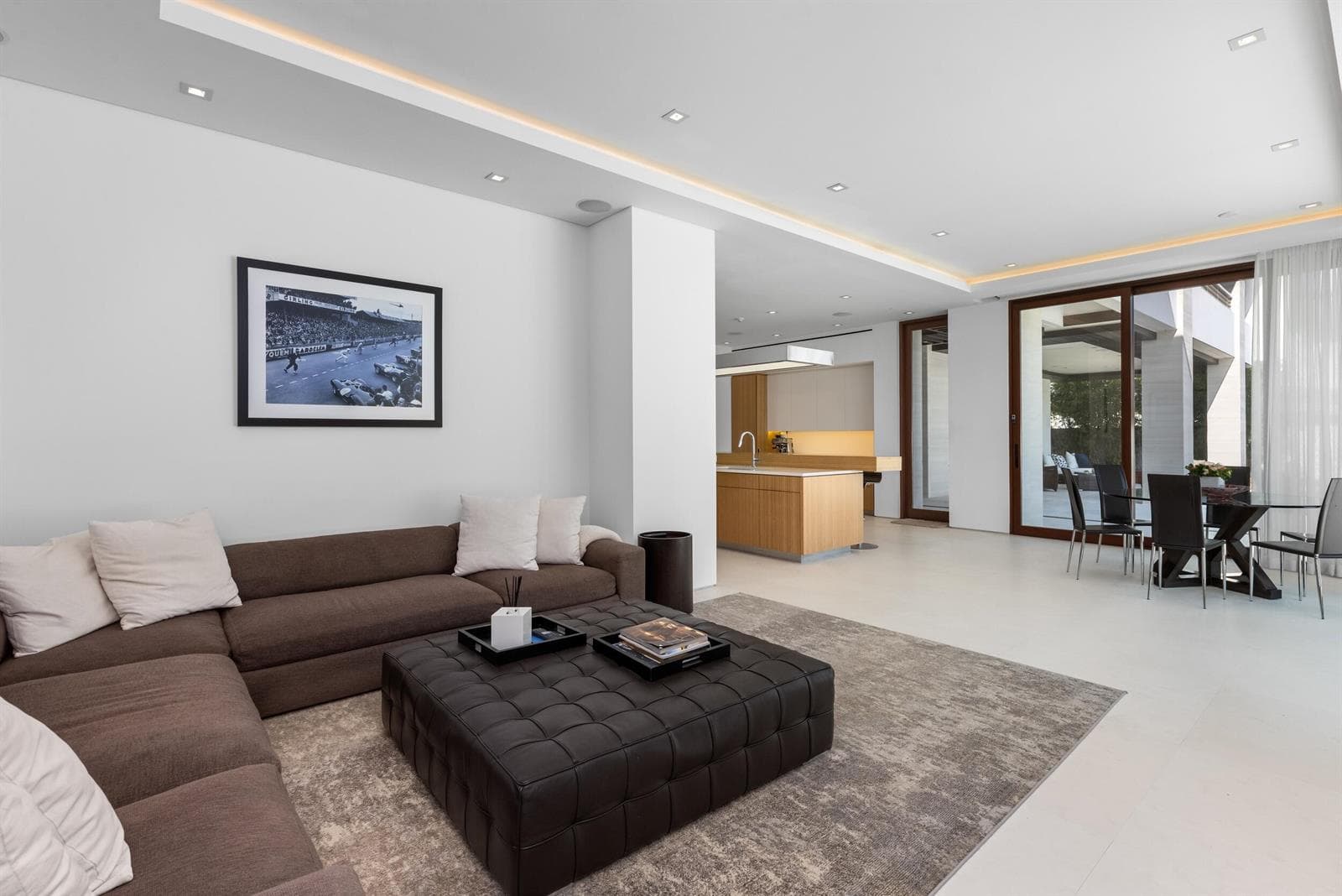 10 Pelican Dr