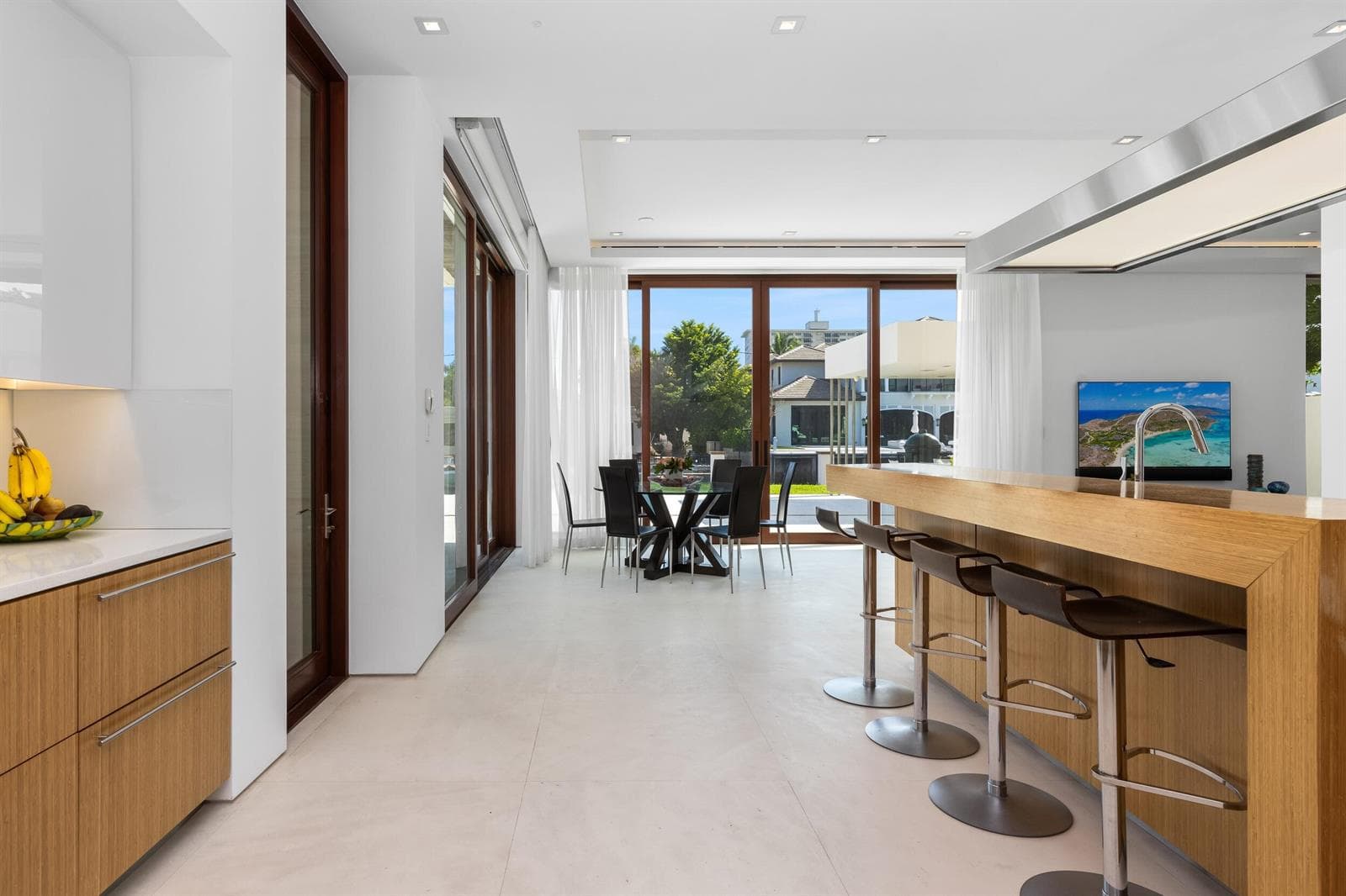 10 Pelican Dr