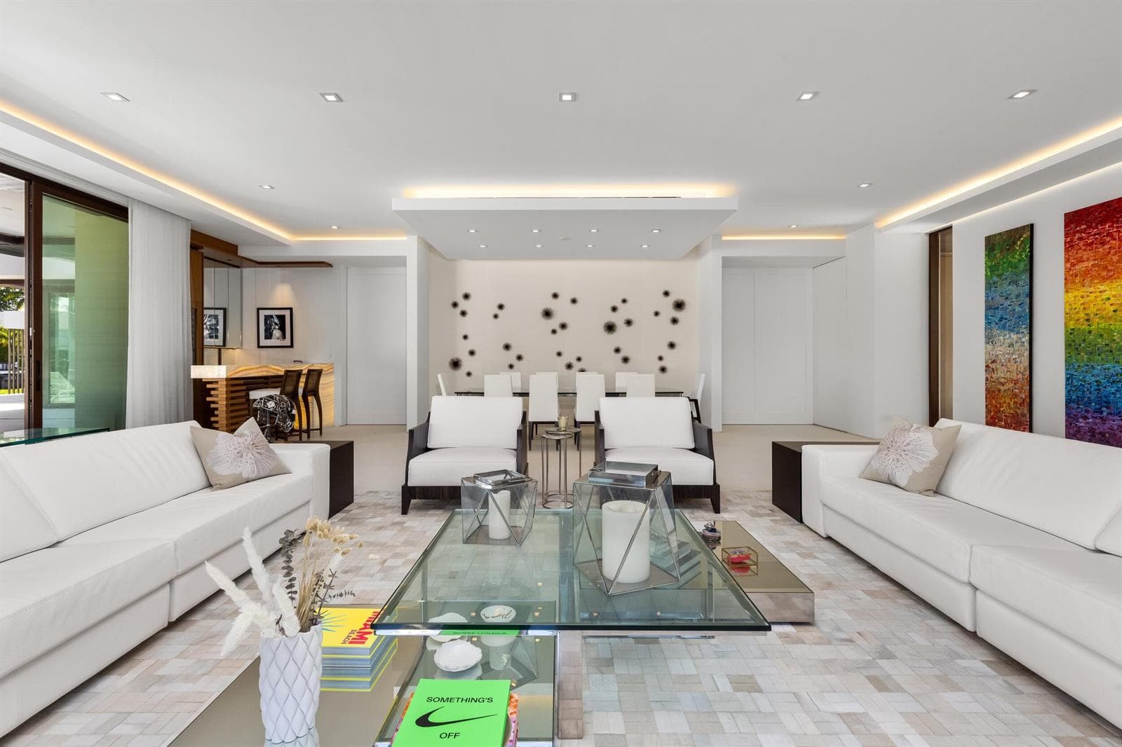 10 Pelican Dr