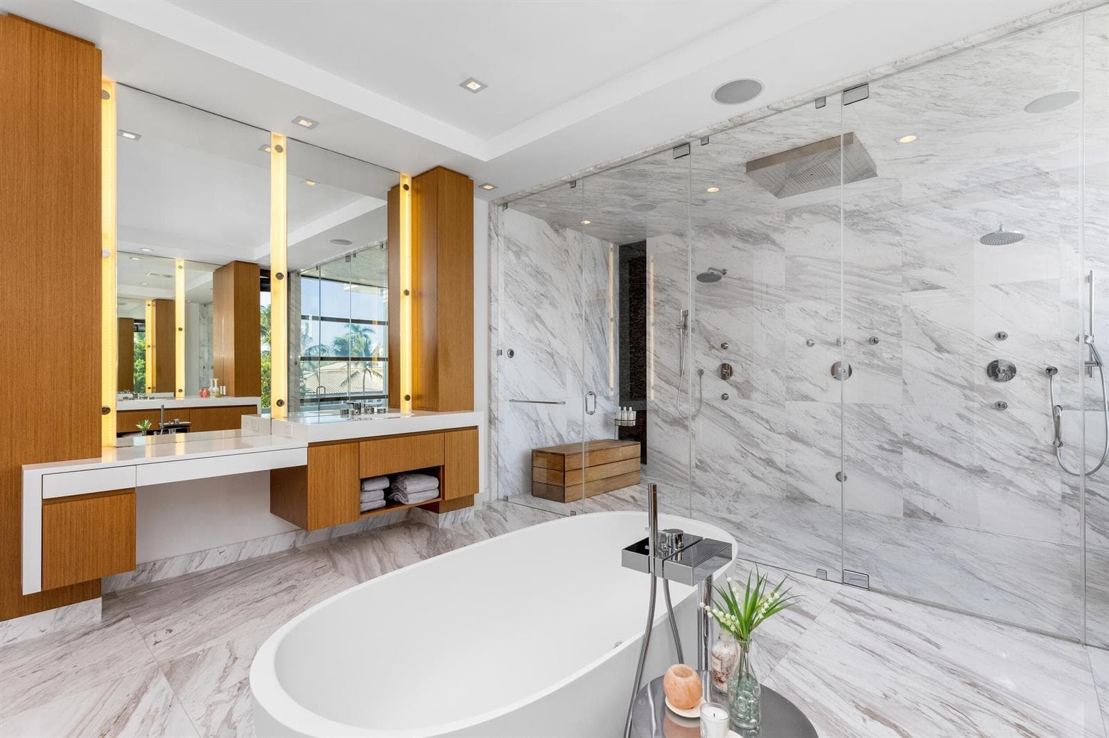 10 Pelican Dr