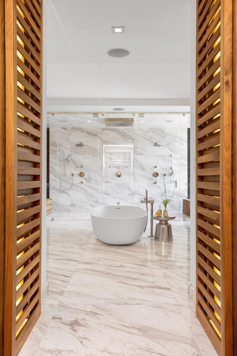 10 Pelican Dr