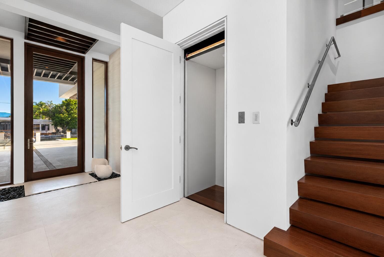 10 Pelican Dr