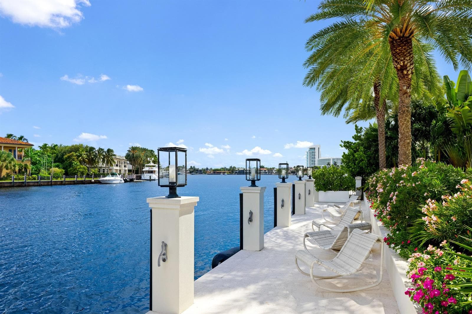 70 Isla Bahia Dr