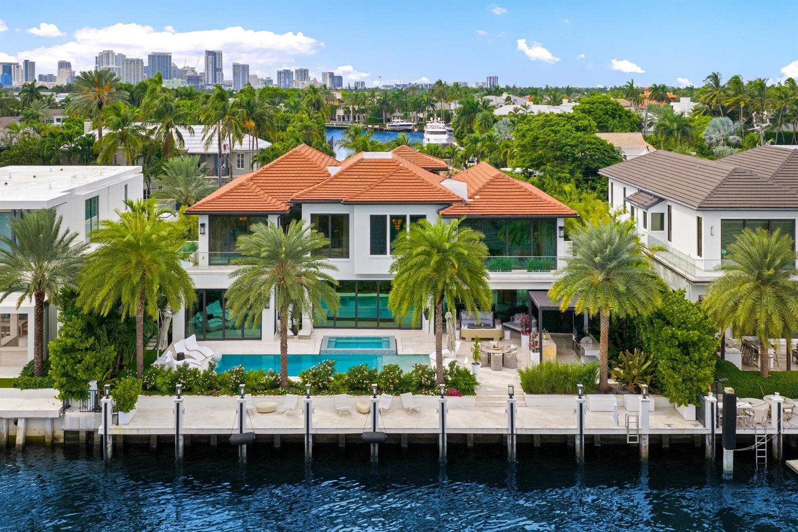 70 Isla Bahia Dr