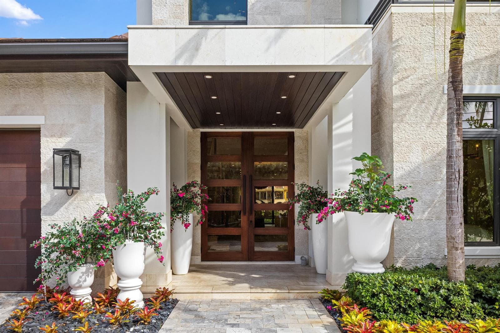 70 Isla Bahia Dr