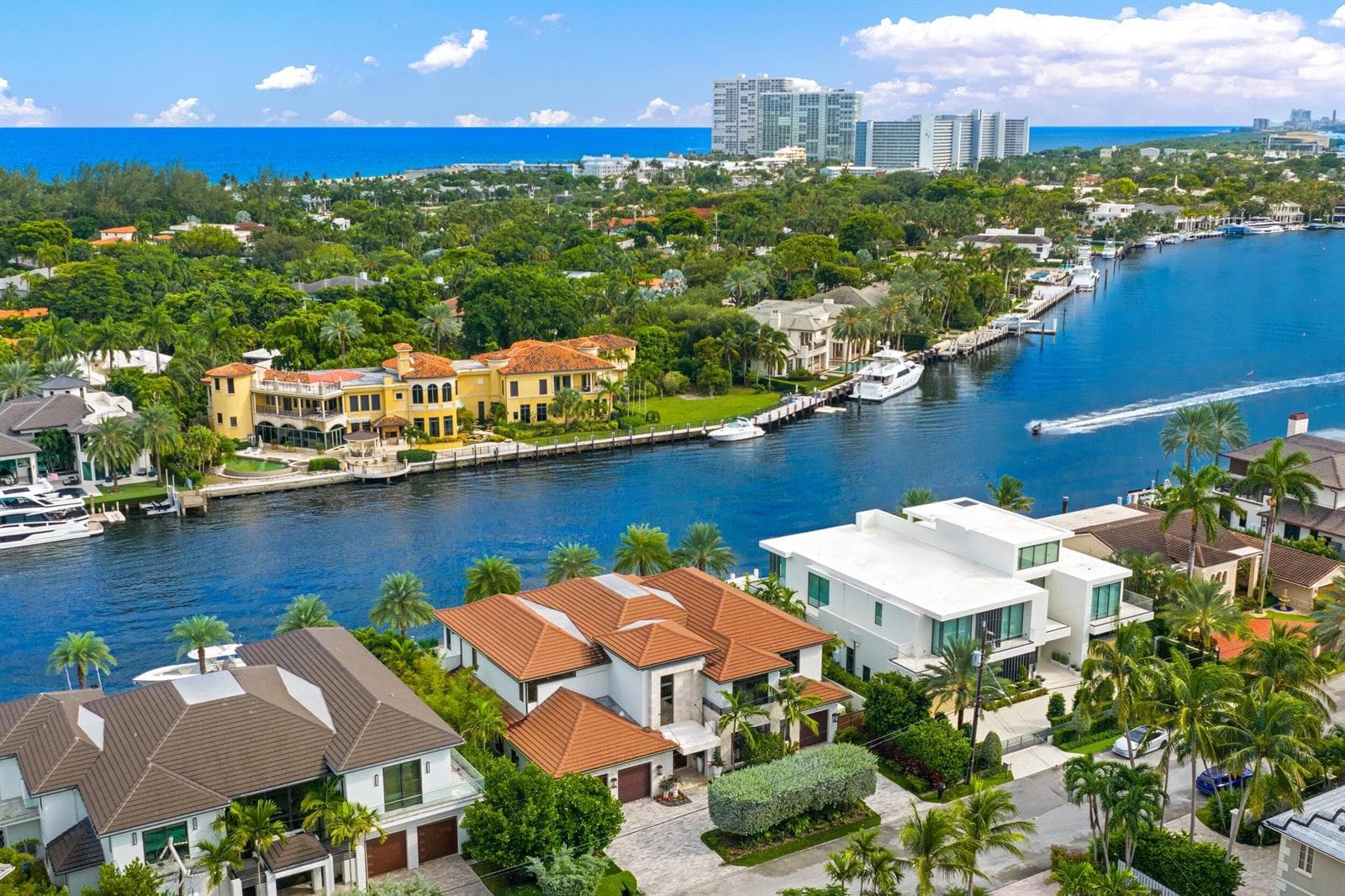 70 Isla Bahia Dr