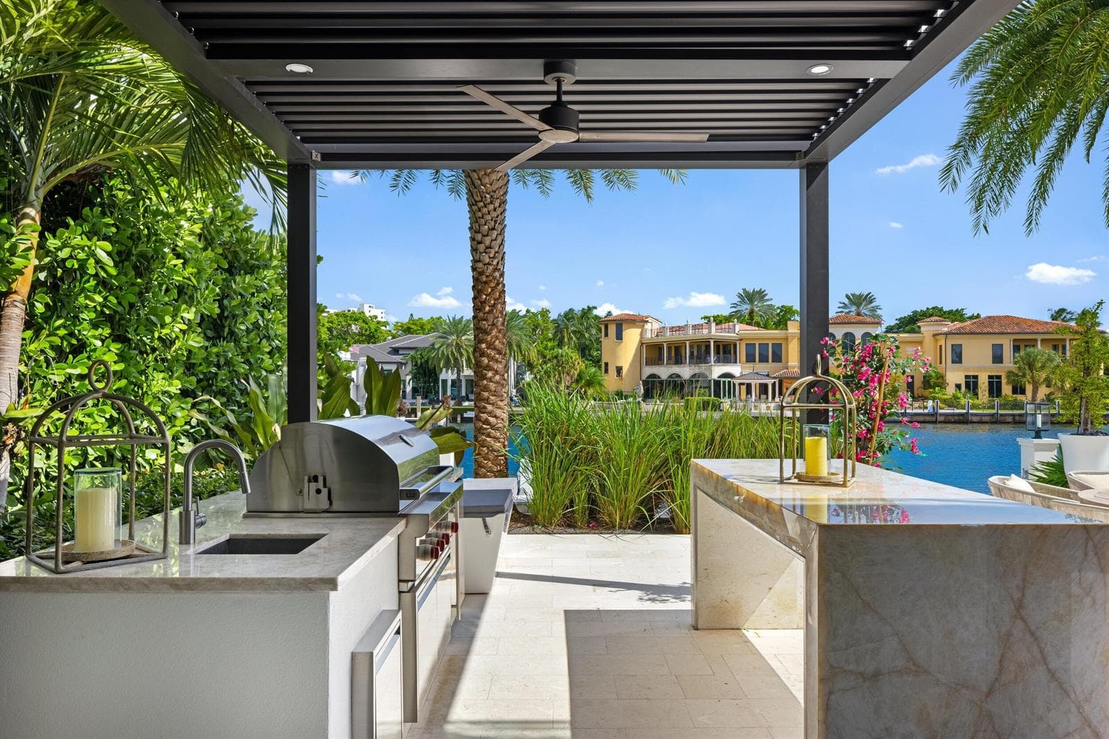 70 Isla Bahia Dr