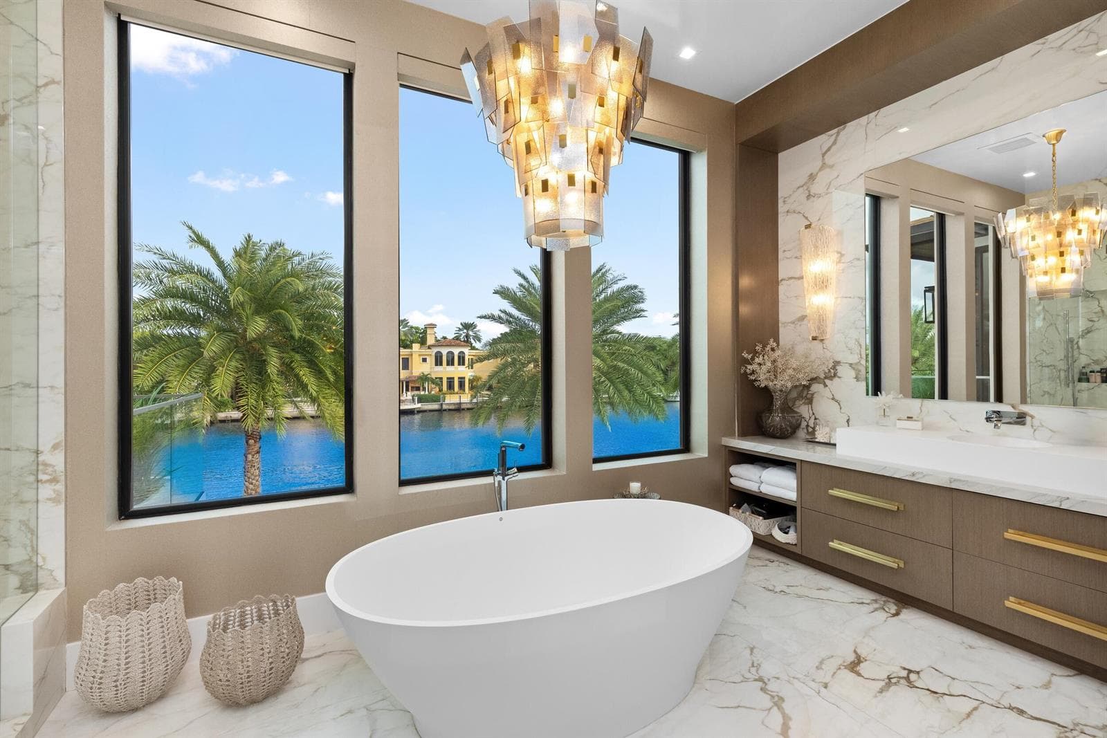 70 Isla Bahia Dr