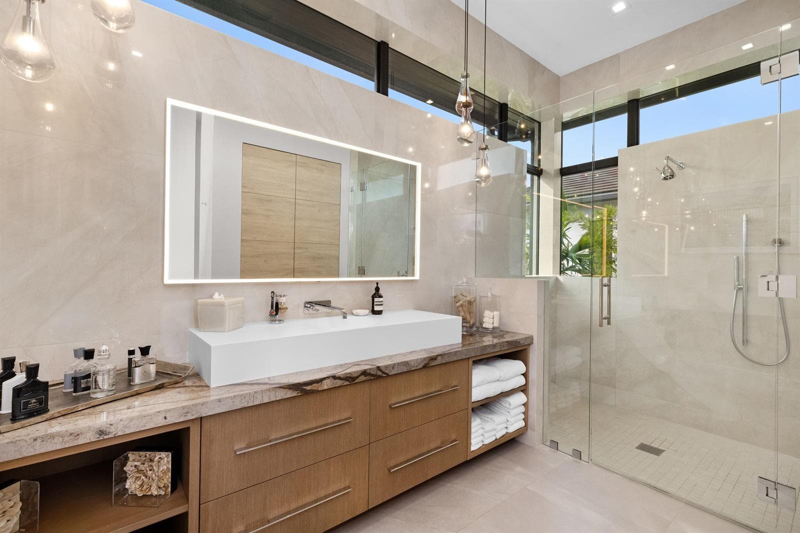 70 Isla Bahia Dr