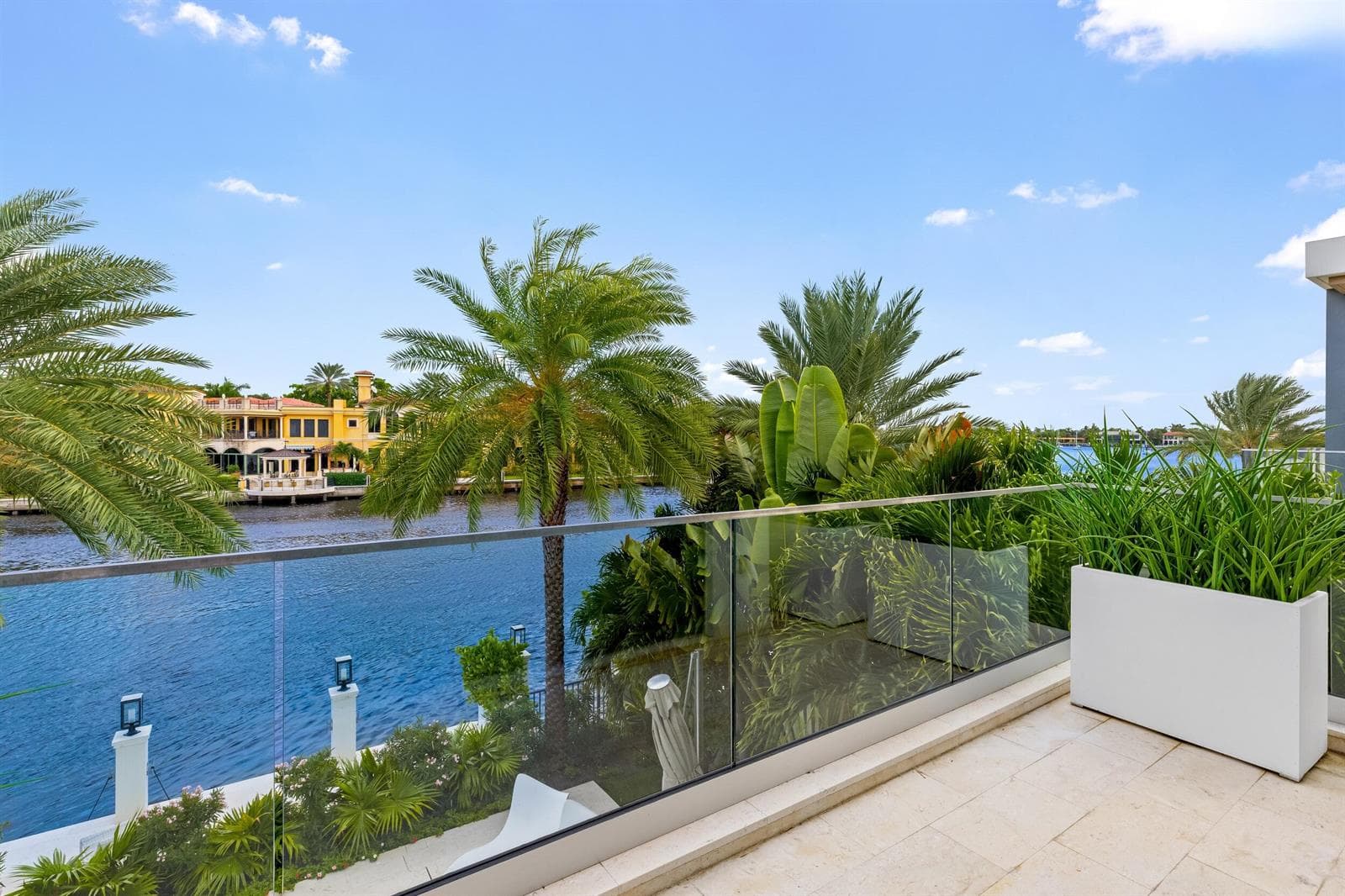 70 Isla Bahia Dr