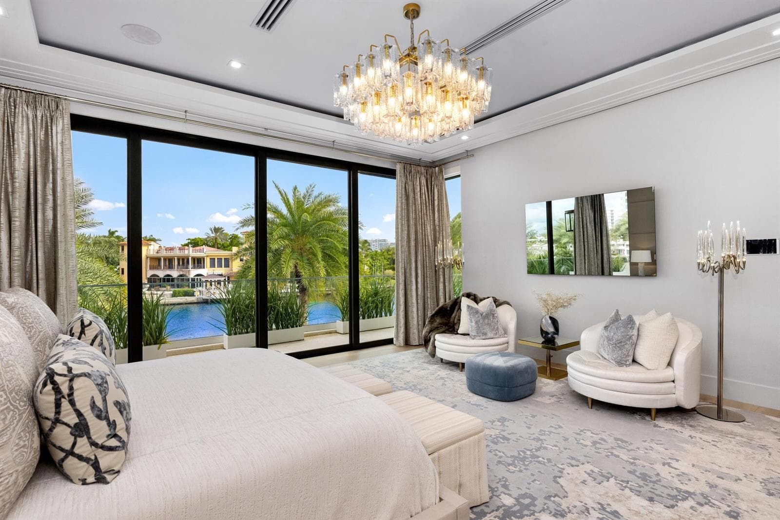 70 Isla Bahia Dr