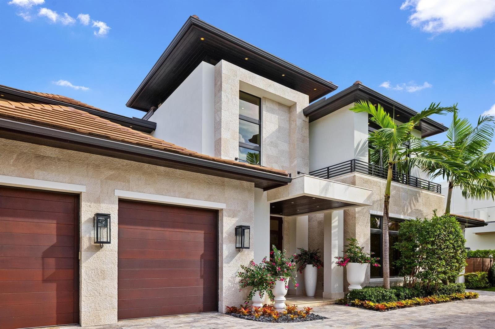 70 Isla Bahia Dr