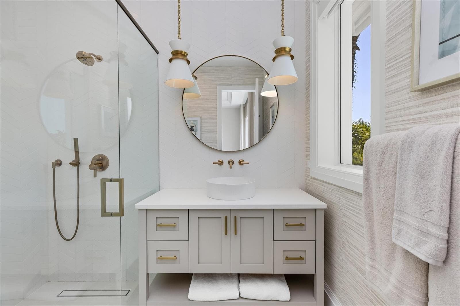 2520 Del Lago Dr