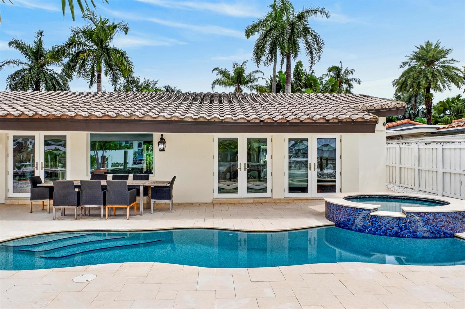 329 Isle of Capri Dr