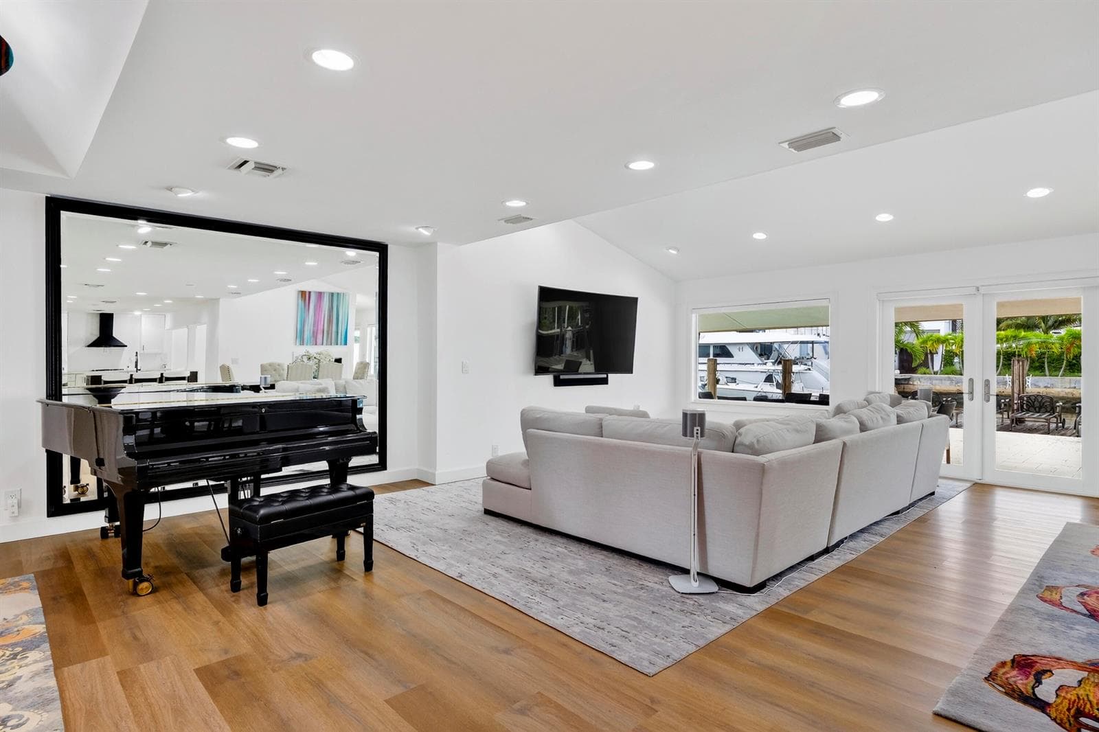 329 Isle of Capri Dr