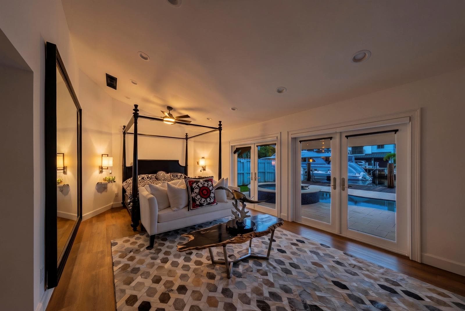 329 Isle of Capri Dr