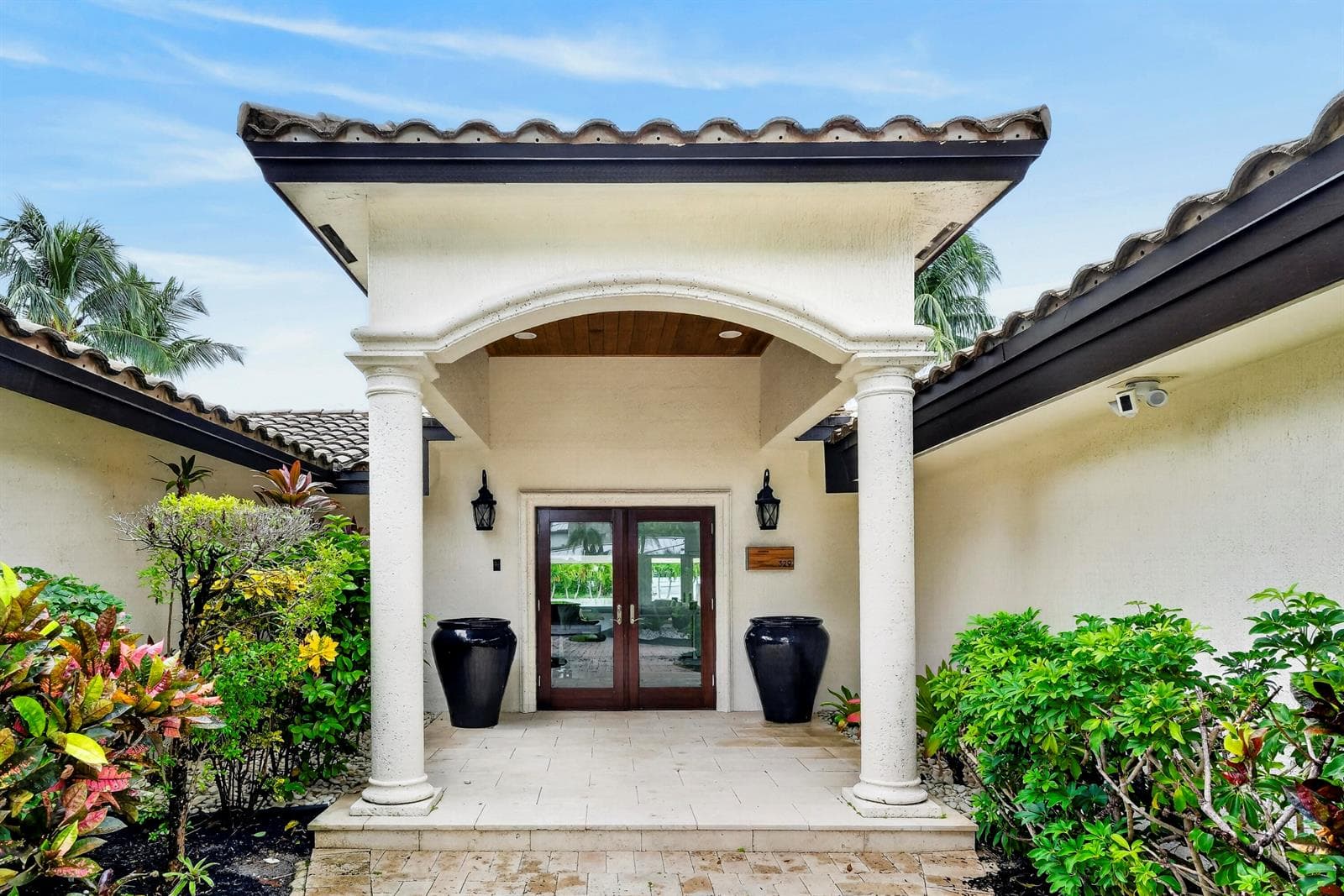 329 Isle of Capri Dr