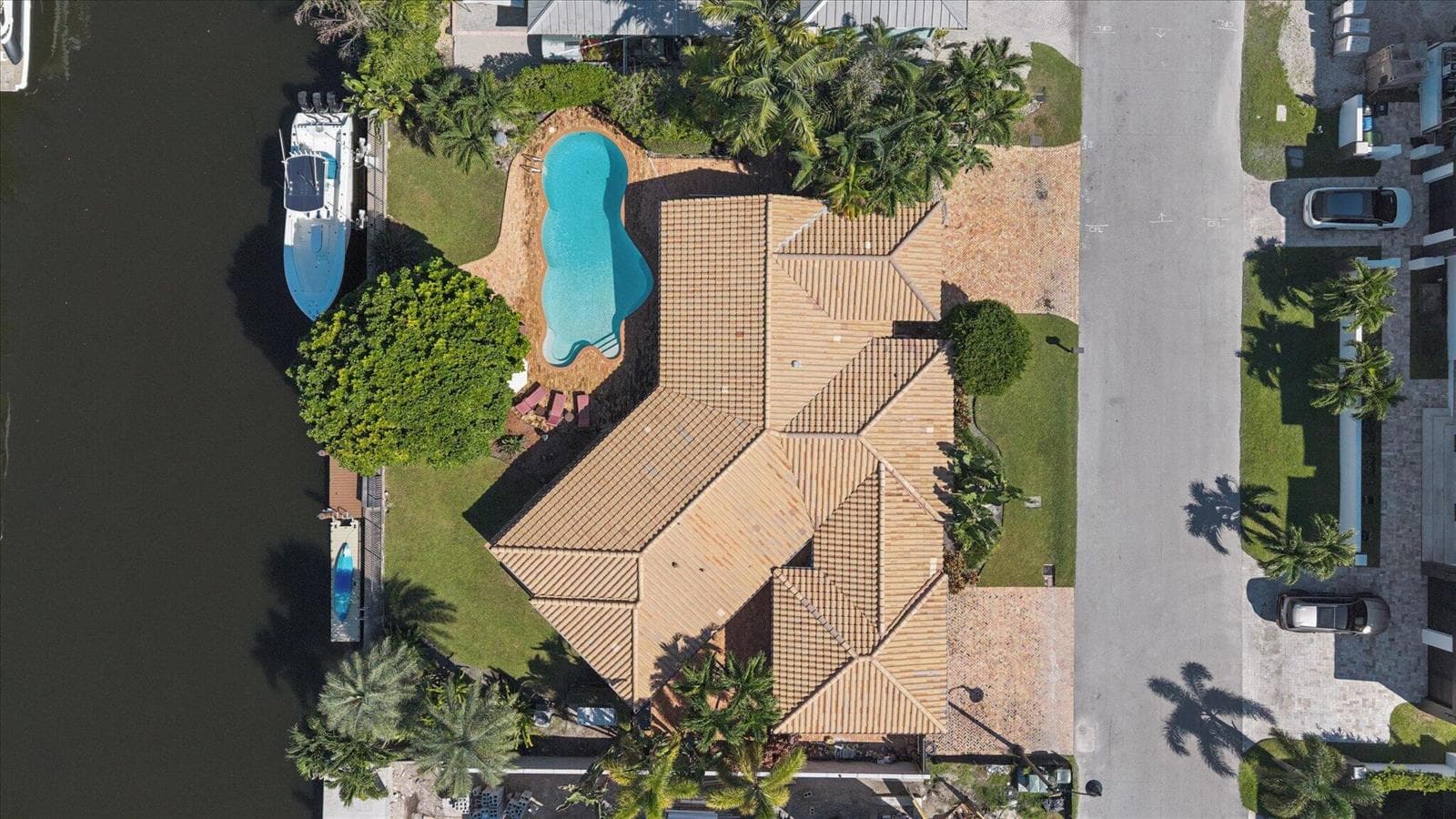 511 Lido Dr