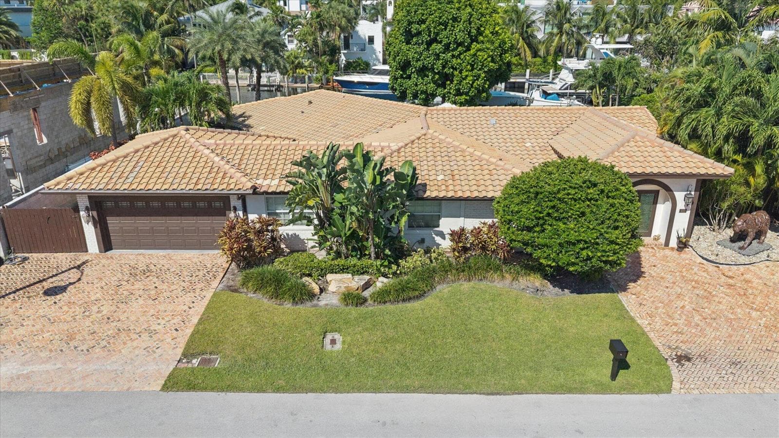 511 Lido Dr