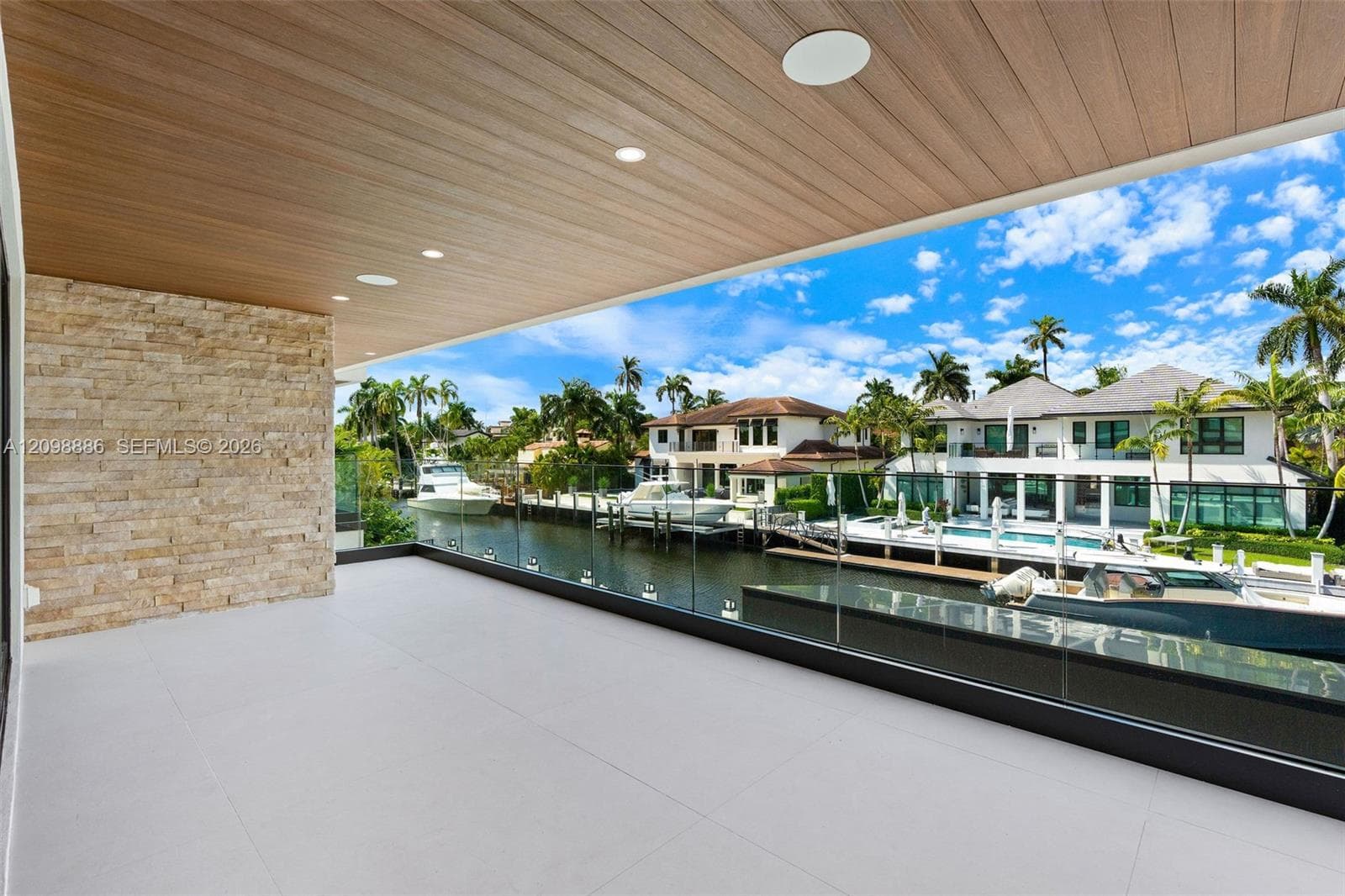 441 Isle of Palms Dr