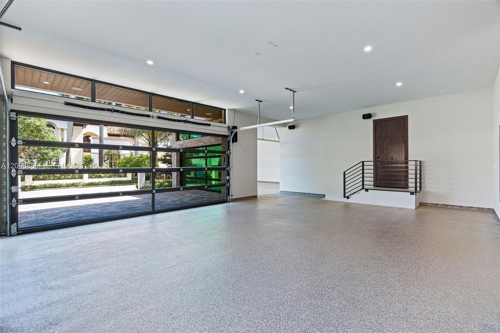 441 Isle of Palms Dr