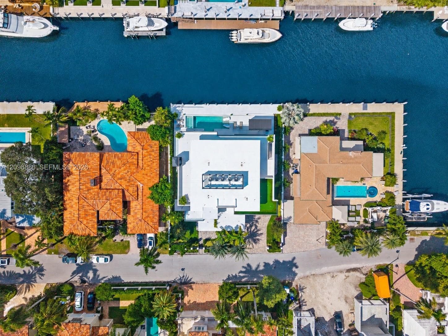 441 Isle of Palms Dr