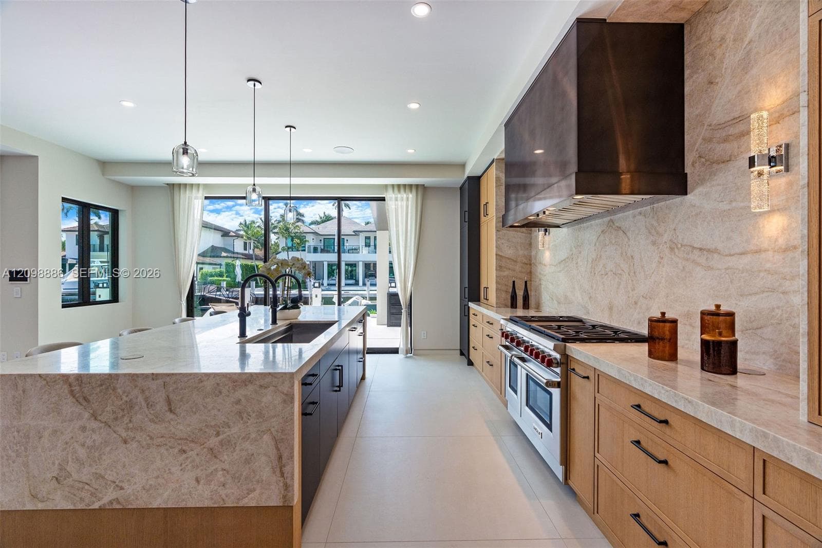 441 Isle of Palms Dr